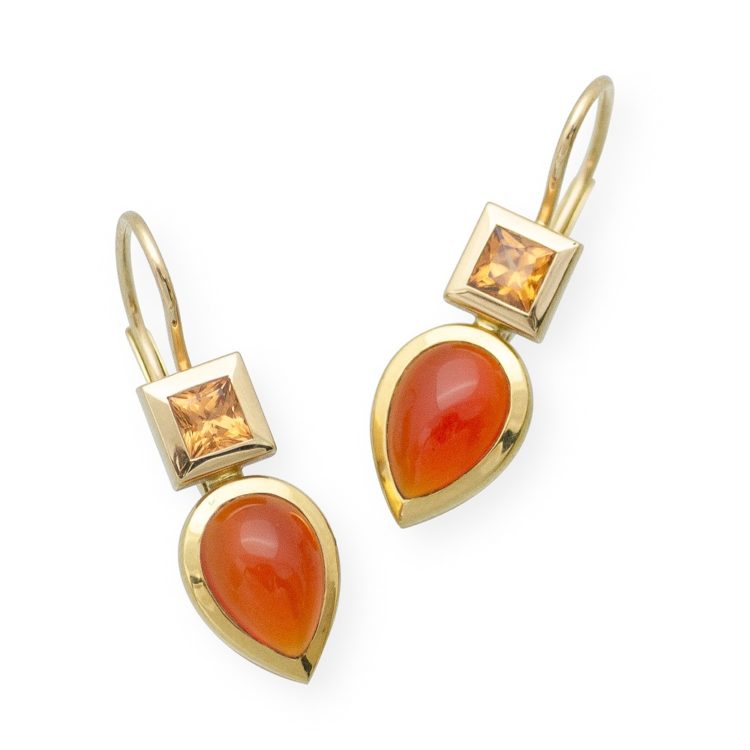 Ohrringe 750/- Gelbgold mit Feueropal